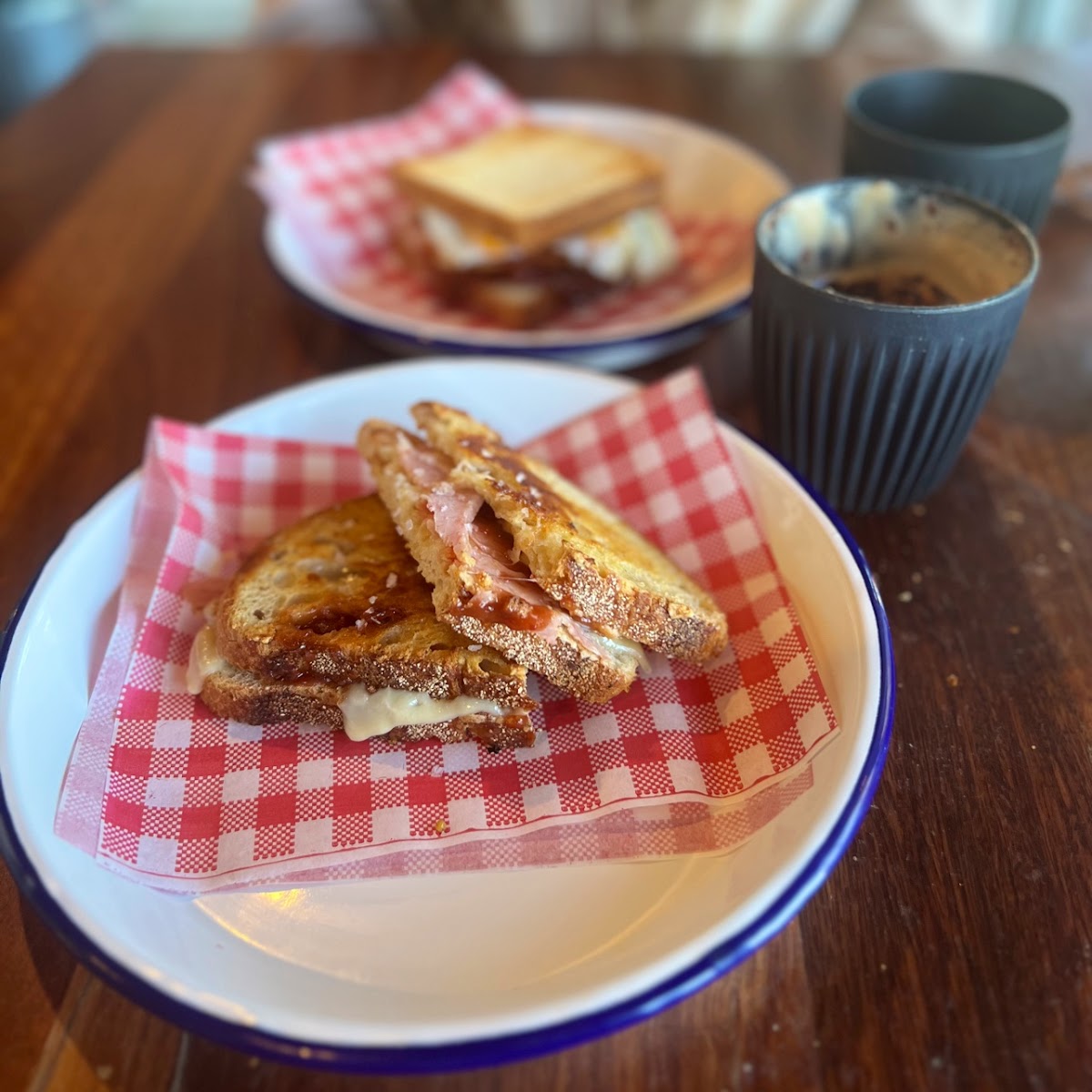 Banner Nineteen 59 03